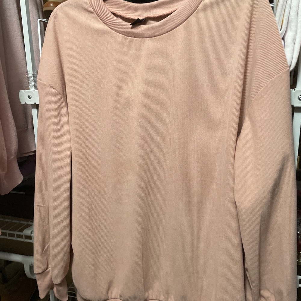 Women’s SHEIN peach top